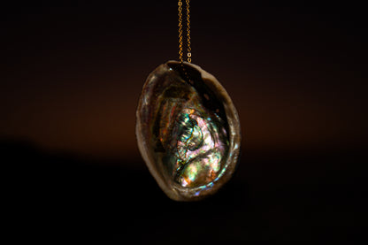 ABALONE SHELL NECKLACE