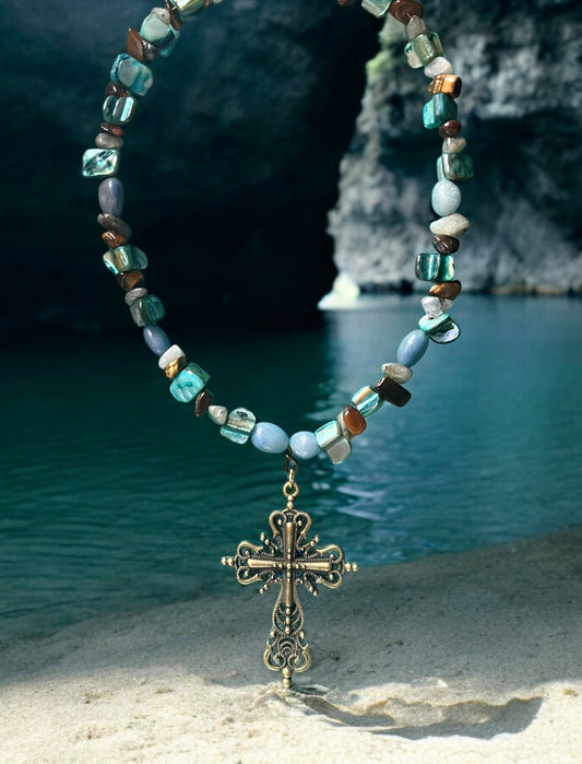 SACRED SHORES NECKLACE