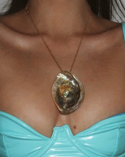 ABALONE SHELL NECKLACE