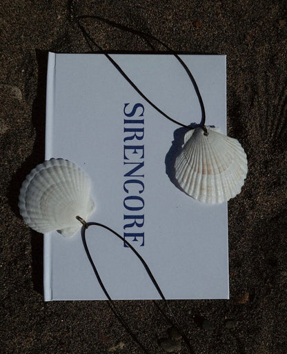 SCALLOP SHELL NECKLACE