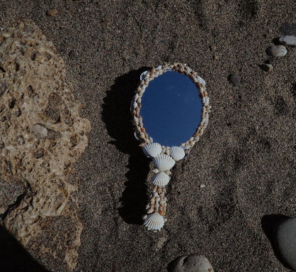 SIREN SEASHELL MIRROR